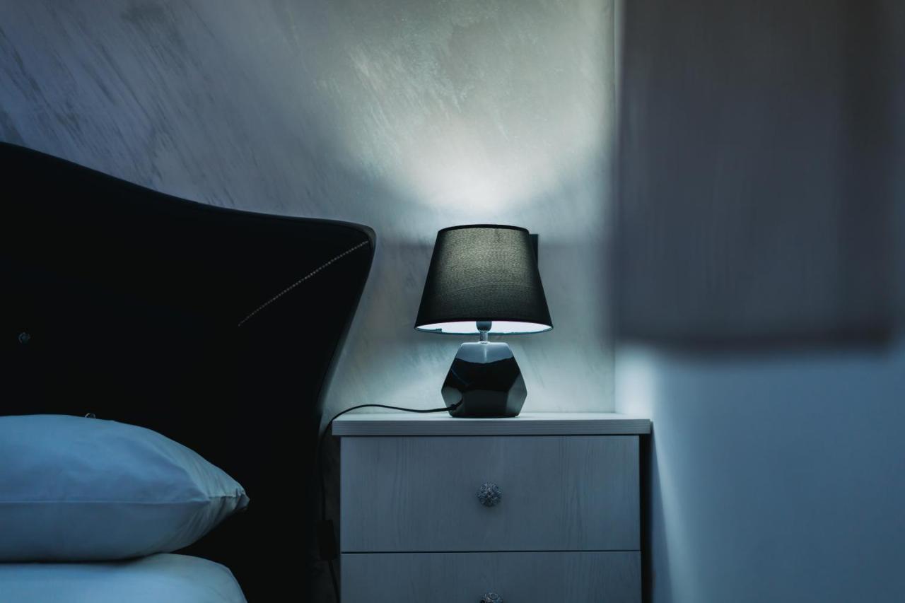 Dl Luxury B&B Napoli Bagian luar foto