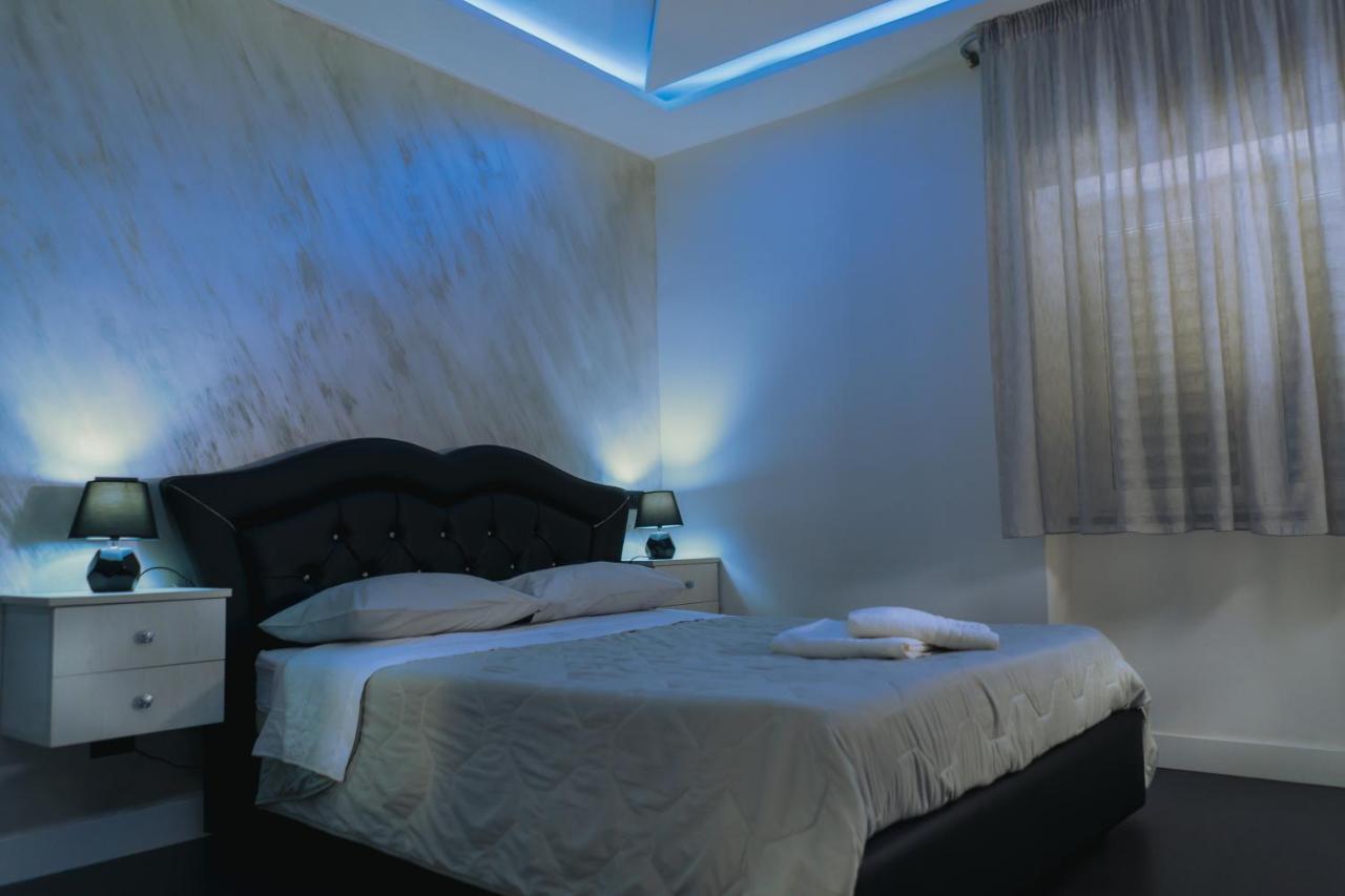 Dl Luxury B&B Napoli Bagian luar foto