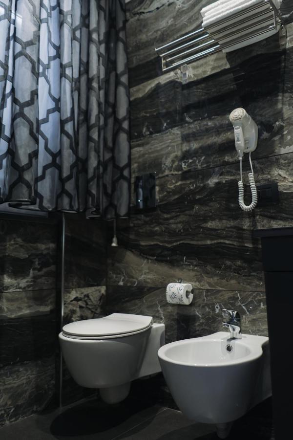 Dl Luxury B&B Napoli Bagian luar foto